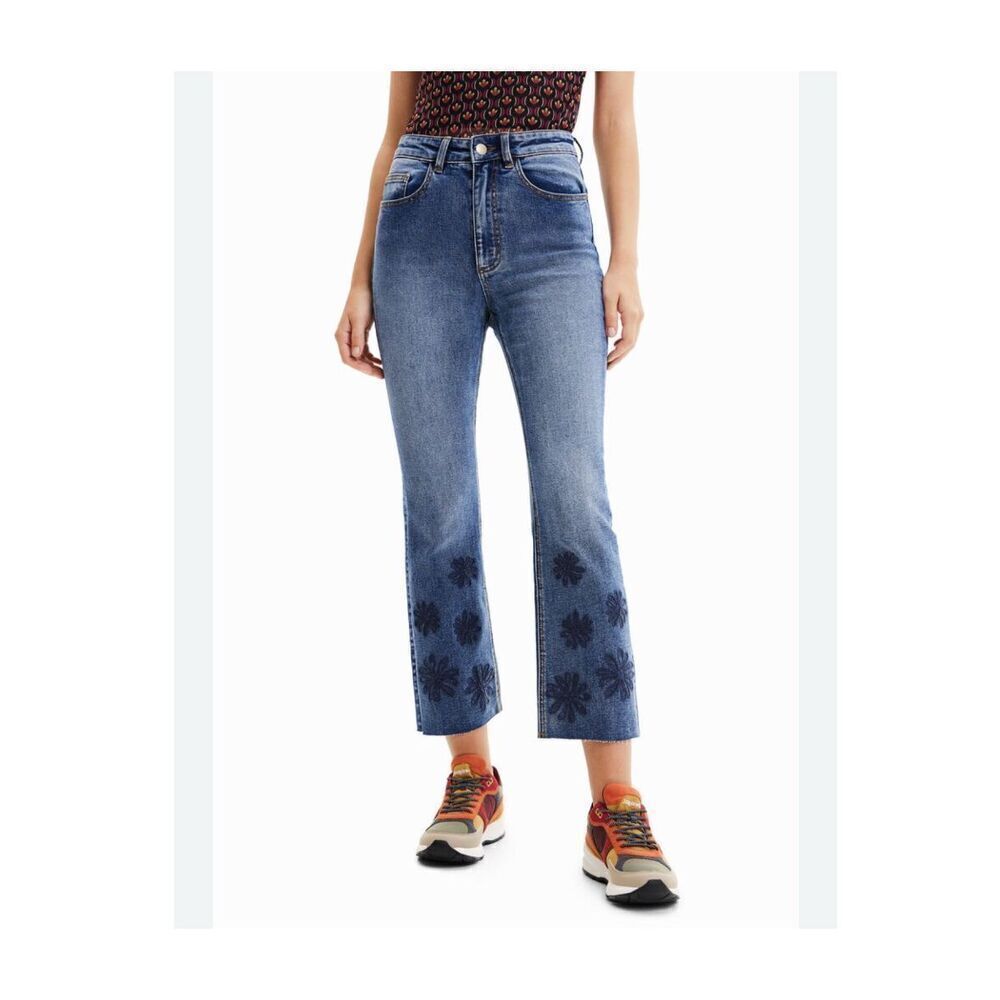 Desigual flower jeans size 36 (us XS)